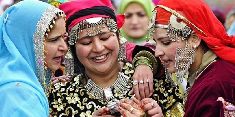 jammu kashmir marriage law, prevention in number of guests and food served
