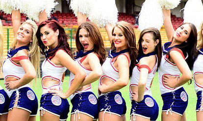  Know how much cheerleaders earn in IPL match