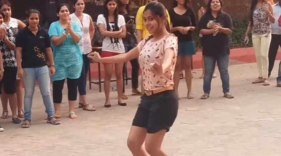 Prabhu Deva seems nothing infront of these Odisha college girls dance