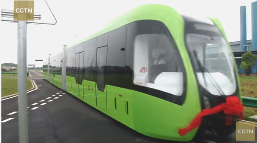  Train which runs on vertual Railway Track Unveiled in China