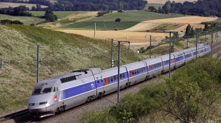 Actor rehearsing on French train mistaken for terrorist