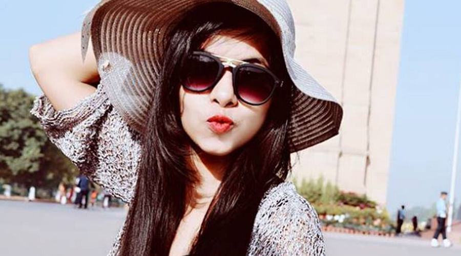 Not only Dhinchak Pooja, Here is a list of weird Indian Pop singers, They will surely entertain you!