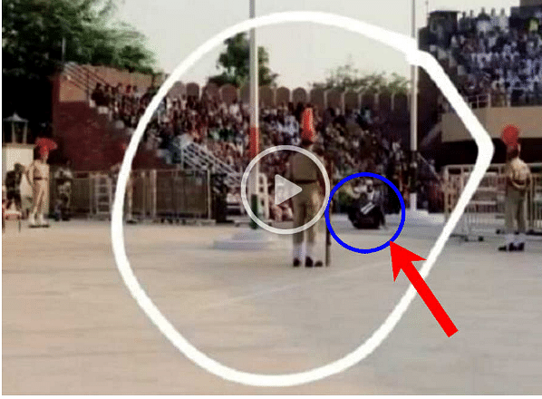 During Beating Retreat Pakistani Soldier fall Down in Front of Indian Soldier, Video goes Viral 