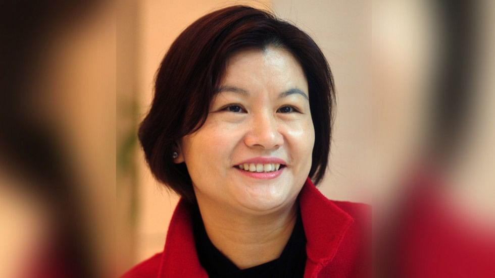 World Richest women Zhou qunfei from china has inspirational and motivational Story 