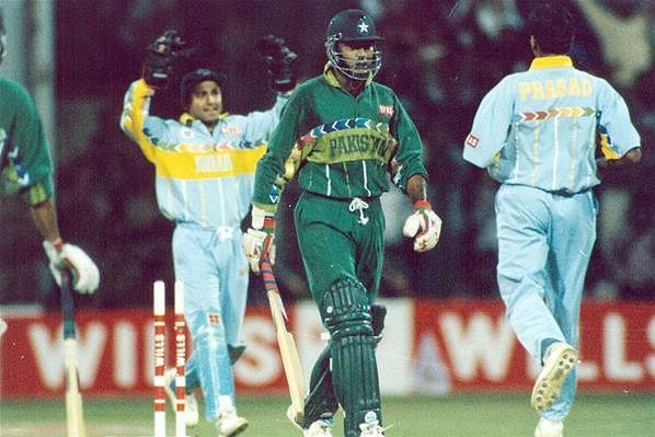 Know more about venkatesh prasad who bowled Aamir sohail in world Cup match 