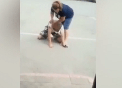 Theif beaten by angry russian woman after trying to steal her phone