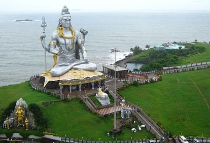 10 amazing and big statue of Gods in India