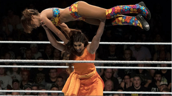  Kavita Devi the first indian women in ring wearing traditional dress