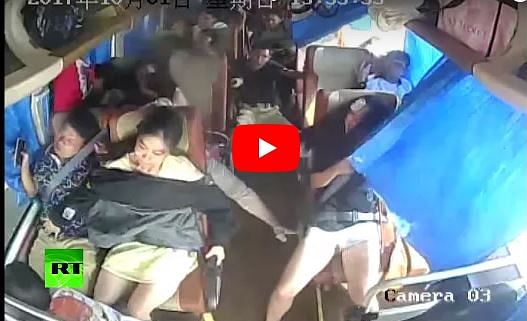 Seat belt saves severals lifes during big accident in china 