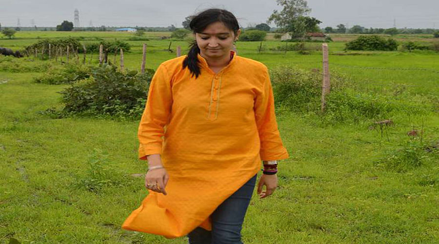Bhakti sharma quit job in texas and bring changes in her village 
