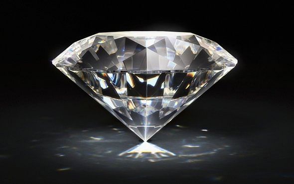 Five the most biggest and expensive diamonds in the world 