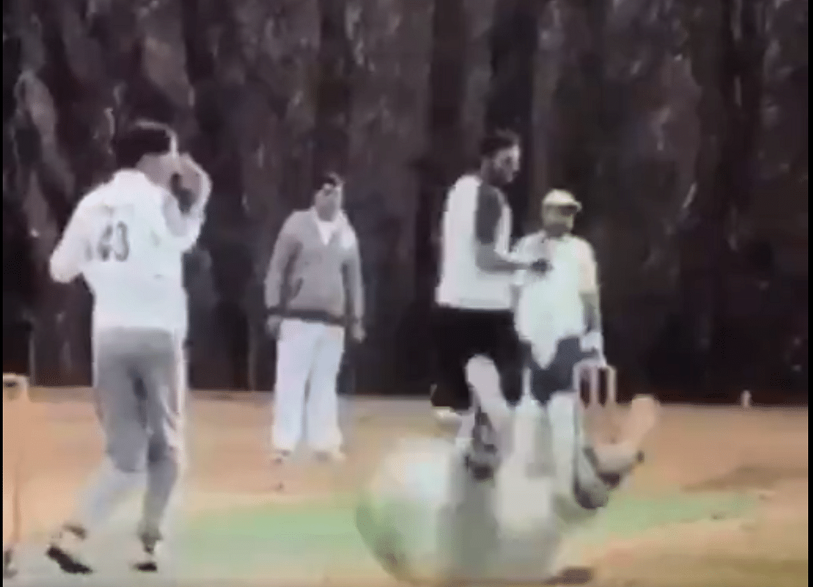 funny viral video shared by ravi bopara on social media people started to troll inzamam ul haq