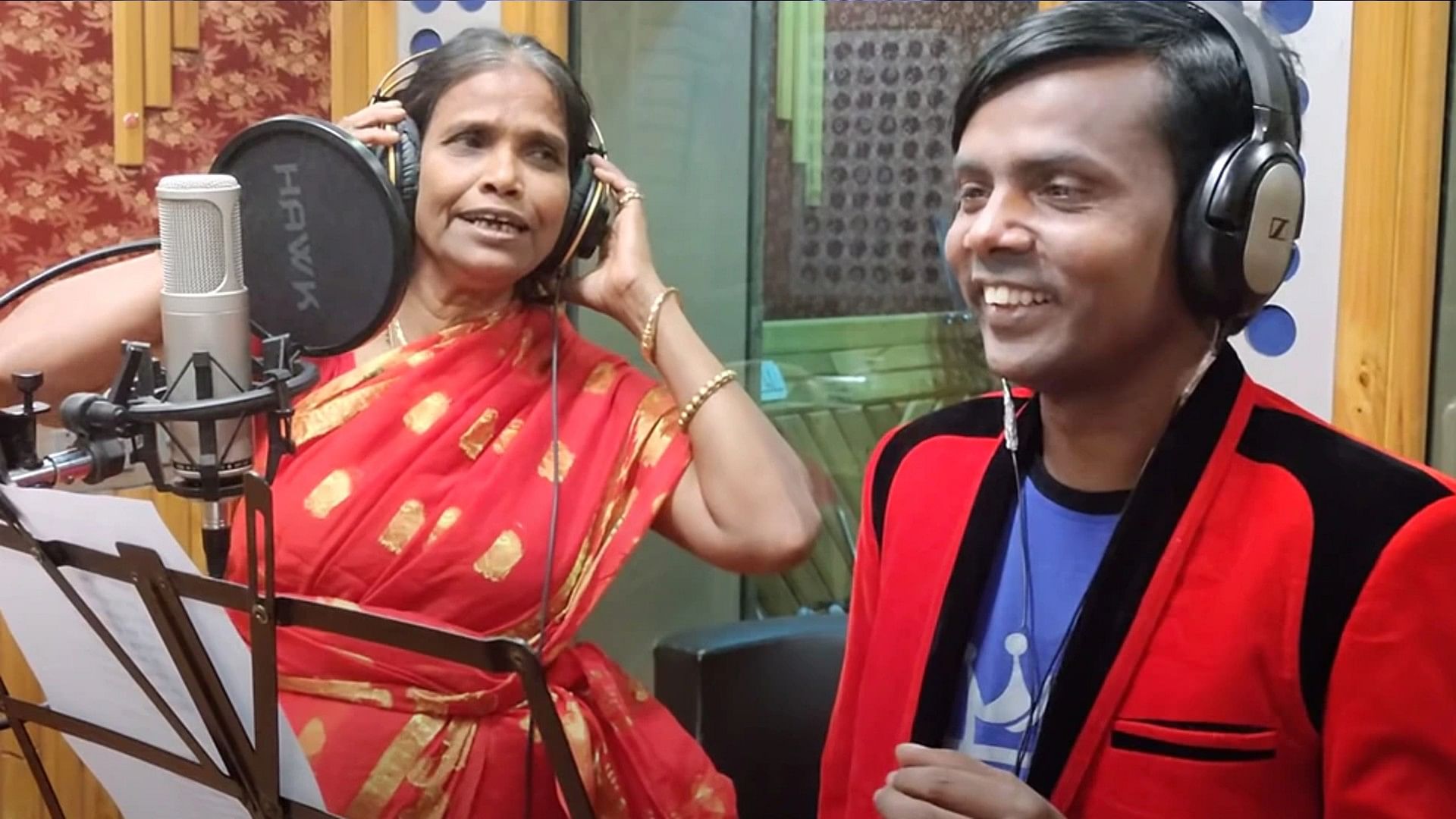 Ranu Mandal sang a new song with Bangladeshi superstar Alom video is going viral on social media