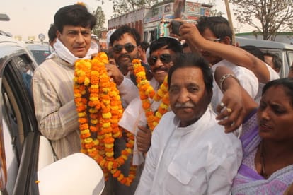 फैजाबाद सीट:                                    कभी रामनगरी में बजता था कांग्रेस का डंका, 10 वर्षों में 14.45 फीसदी घटा जनाधार, जानिए इतिहास