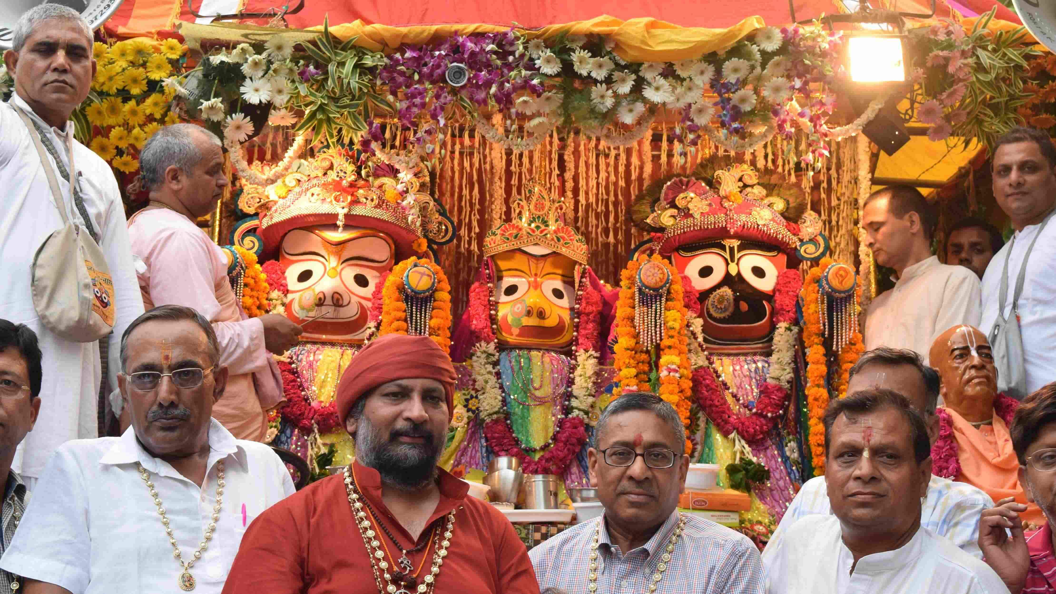 Jagannath Rath Yatra 2023:सहस्त्रधारा स्नान के बाद 14 दिन नहीं होंगे भगवान जगन्नाथ के दर्शन,जानें कारण Jagannath Rath Yatra 2023 Sahstradhara snan on Jyestha Purnima 4 June Temple closed for 14 days in Hindi