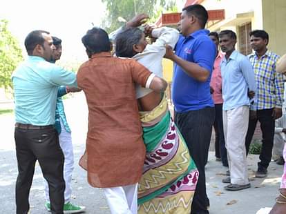 दहेज में जीप न मिली तो विवाहिता को मार डाला Dowry death