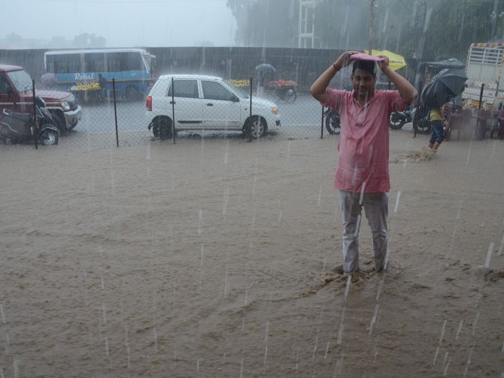 Uttarakhand Weather Imd Yellow Alert For Heavy Rainfall In Seven