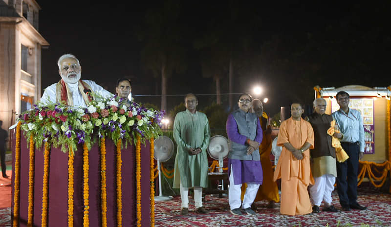 काशी में पीएम ने पूर्व की सरकारों पर साधा निशाना, पढ़ें भाषण की 10 बड़ी बातें prime minister narendra modi top ten comments of his speech