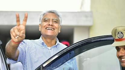 Sunil Jakhar Exclusive Interview: 'दम है तो राजस्थान में कार्रवाई करे कांग्रेस हाईकमान, तय करे पायलट गलत या गहलोत', जानें ऐसा क्यों बोले सुनील जाखड़ Sunil Jakhar Punjab Congress Ex President speaks to Amar Ujala Exclusively after resignation from Party tells condition of Rajasthan BJP and future news in hindi