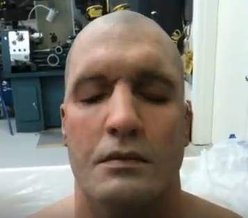 ऐसे सिकोड़ लेता है शरीर के अंग, बाबा रामदेव भी देखकर रह जाएंगे दंग video being viral of man who can give shock to baba ramdev