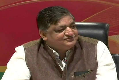 सपा छोड़ भाजपा के हुए नरेश, जानिए इनके राजनीतिक जीवन के किस्से और बयान naresh agrwal join bjp