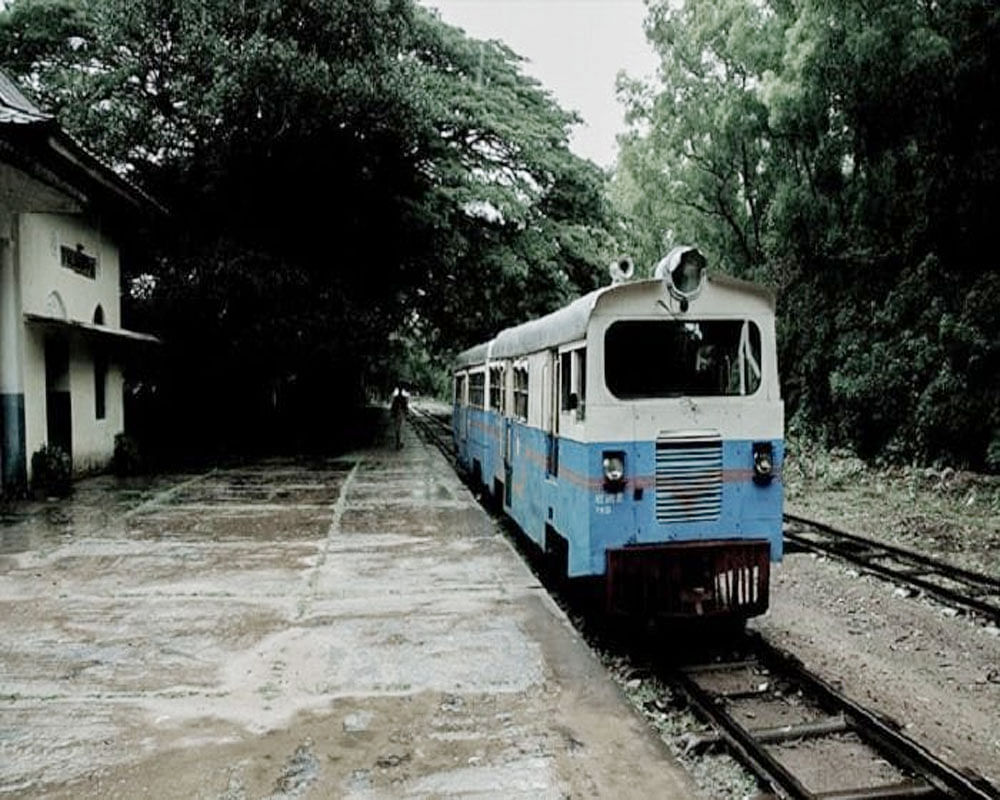 12 Haunted Railway Stations In The World That Will Instantly Give You