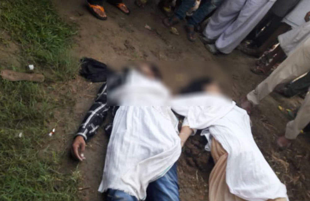 ब्रज की इन तस्वीरों को देख आप यही कहेंगे, ऐ मोहब्बत ! तेरे अंजाम पे रोना आया many couples died in last five years in braj
