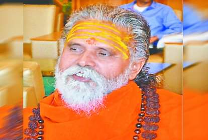 महंत नरेंद्र गिरि ने कहा- तालिबानी सोच रखने वाले देश के लिए खतरनाक Taliban-minded country dangerous: Narendra Giri