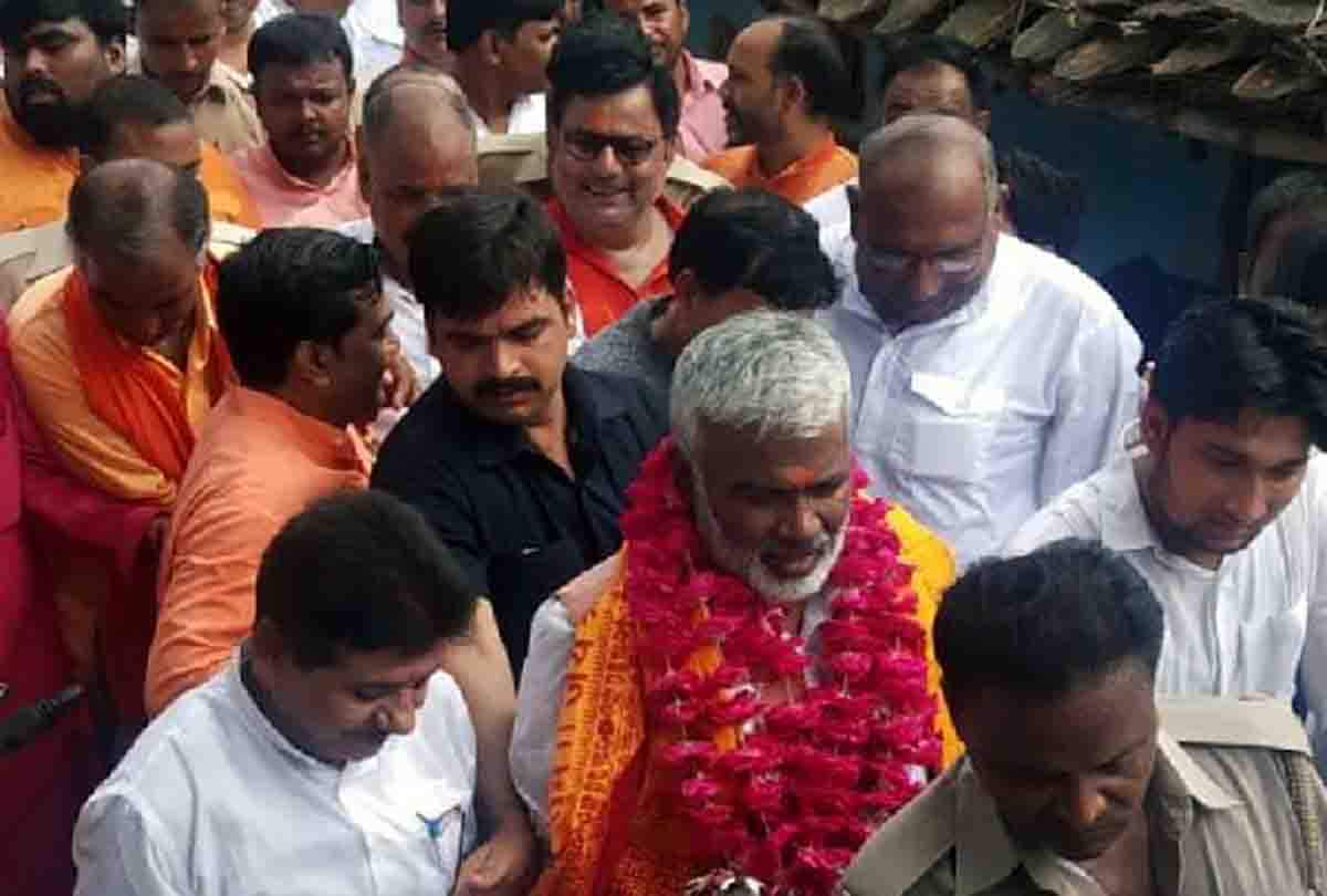 उप चुनाव: भाजपा प्रदेश अध्यक्ष ने सपा-बसपा पर लगाए गंभीर आरोप, अनुच्छेद 370 पर कही ये बड़ी बात swatantra dev singh statement on sp and bsp before by election