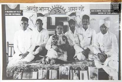 NCERT Controversy: 12वीं राजनीति विज्ञान की किताब में बदलाव; खालिस्तान बाहर तो वीर सावरकर की एंट्री SGPC wrote a letter to NCERT regarding objectionable content on in class 12th Political Science book