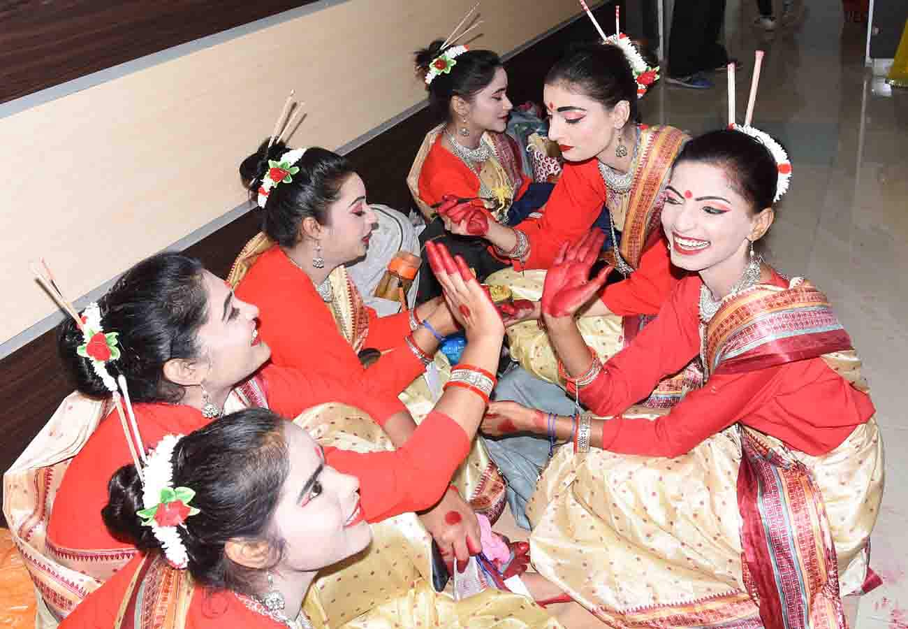 PHOTOS: सीएसजेएमयू में युवा महोत्सव का धमाकेदार आगाज, लोकनृत्यों में झलकी देश की संस्कृति CSJM university youth festival