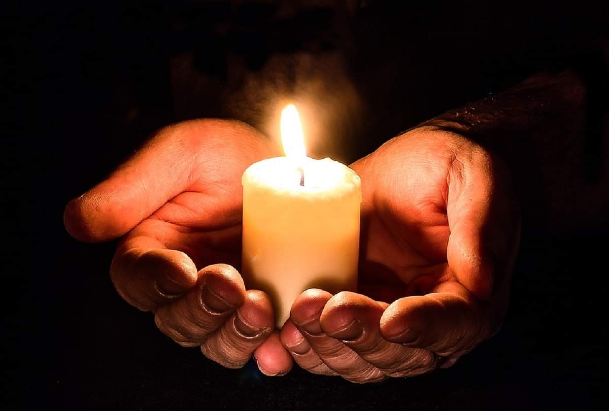 पितृ पक्ष 2021: भारत ही नहीं, दुनिया के इन देशों भी किया जाता है पितरों को याद, जानें कहां क्या है तरीका pitru paksha 2021 Apart from India these countries of the world are also used to remember the ancestors