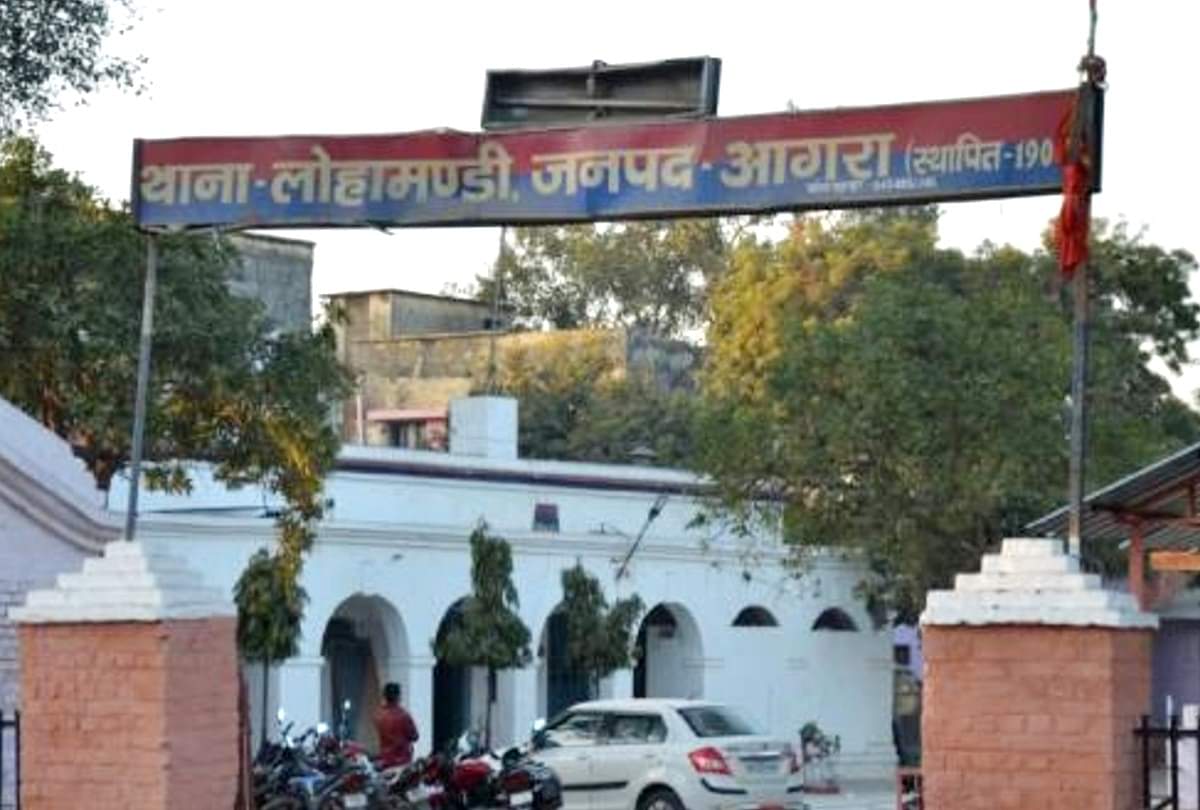 आगरा पुलिस की रिमांड पर उगले राज: दलाल की मुखबिरी पर जीएसटी अधिकारियों ने कारोबारी से लूटे थे 43 लाख रुपये GST Officer Remand On Agra Police Told Loot Case