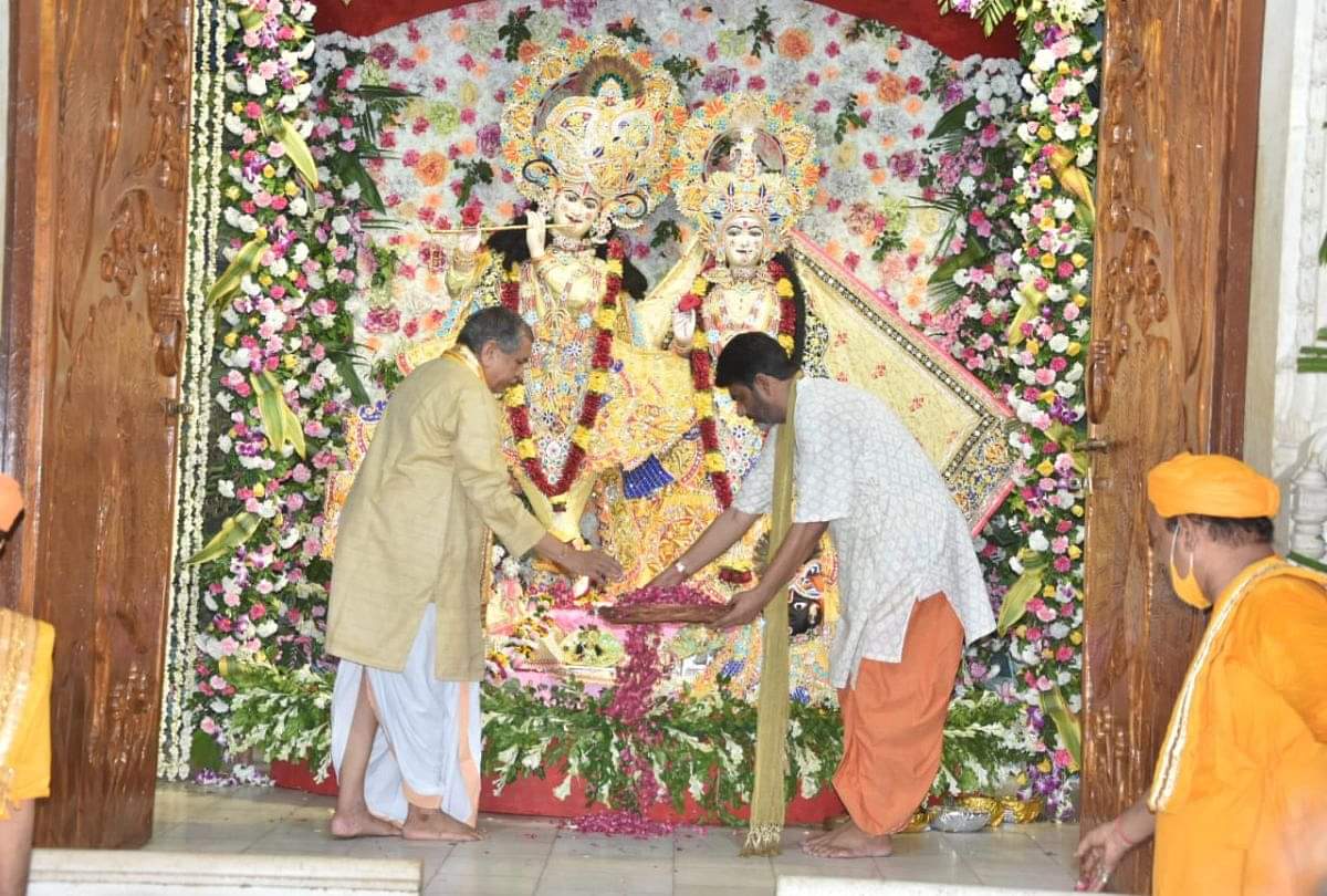 Radha Ashtami 2022: कब है राधा अष्टमी? जानें मुहूर्त, पूजा विधि और महत्व Radha Ashtami 2022 date timing puja vidhi shubh muhurat and mahatv in hindi