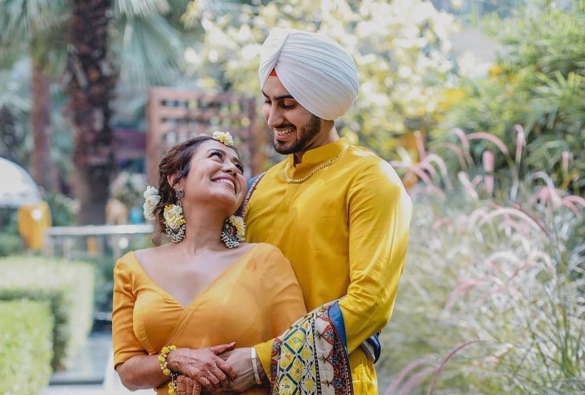 Neha Kakkar Rohanpreet Got Married See Unseen Photos Wedding And Haldi