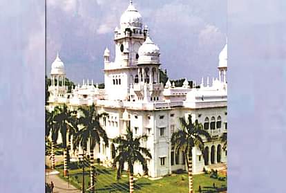 Lucknow: तीसरे ट्रॉमा सेंटर पर ताला, चौथे के निर्माण की मांगी मंजूरी, डॉक्टरों की तैनाती की मांग नहीं हुई पूरी Fourth trauma center is being built in Lokbandhu hospital in lucknow.