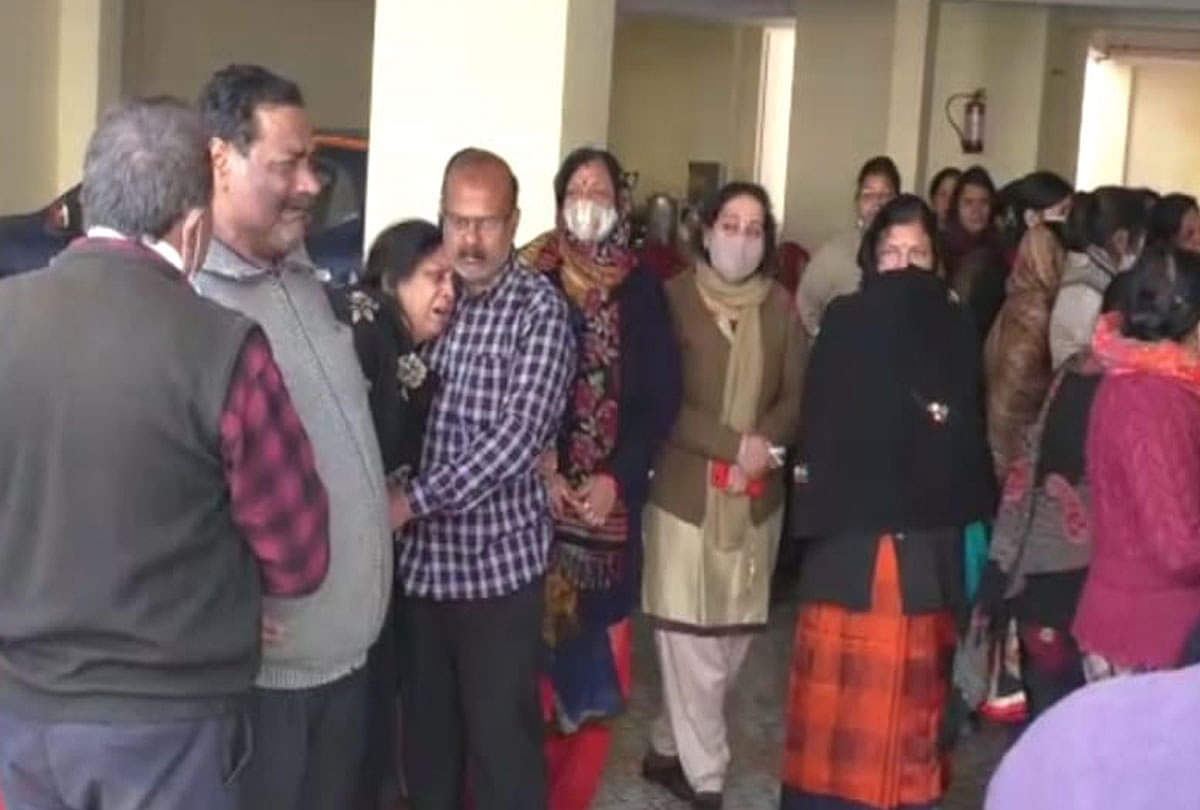 आरजू हत्याकांड में सामने आया चौंकाने वाला सच, मायके पक्ष ने ससुरालीजनों लगाए ये गंभीर आरोप Shocking truth revealed in Arzoo murder case, serious allegations against in-laws