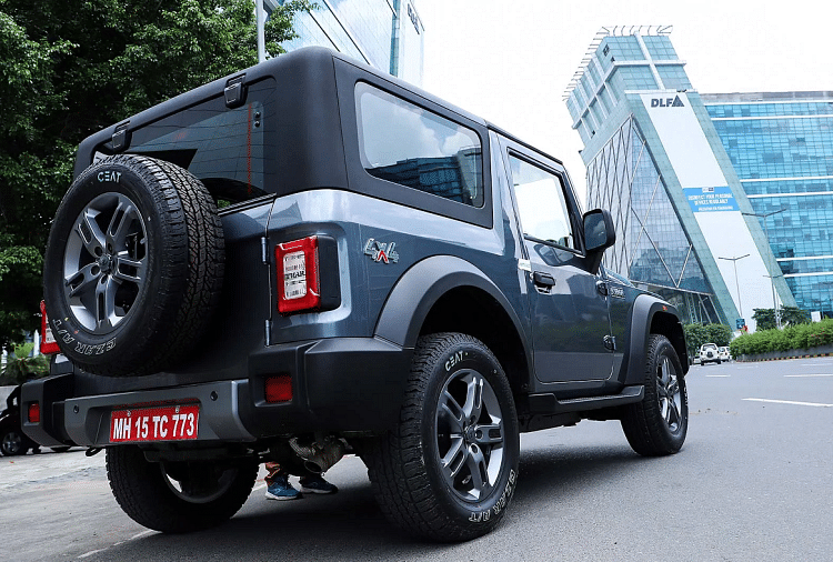 Mahindra Thar 2WD: आ रहा है महिंद्रा थार का सस्ता मॉडल, मिलेंगे नए रंग, इतनी हो सकती है कीमत Mahindra Thar