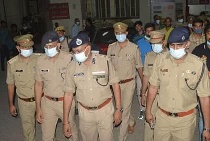 पहल: परिवार के साथ जन्मदिन और सालगिरह मना सकेंगे पुलिसकर्मी, साप्ताहिक अवकाश समेत मिलेंगी ये छुट्टियां Tamil Nadu: Cops to get weekly off, leave on birthday and wedding anniversary