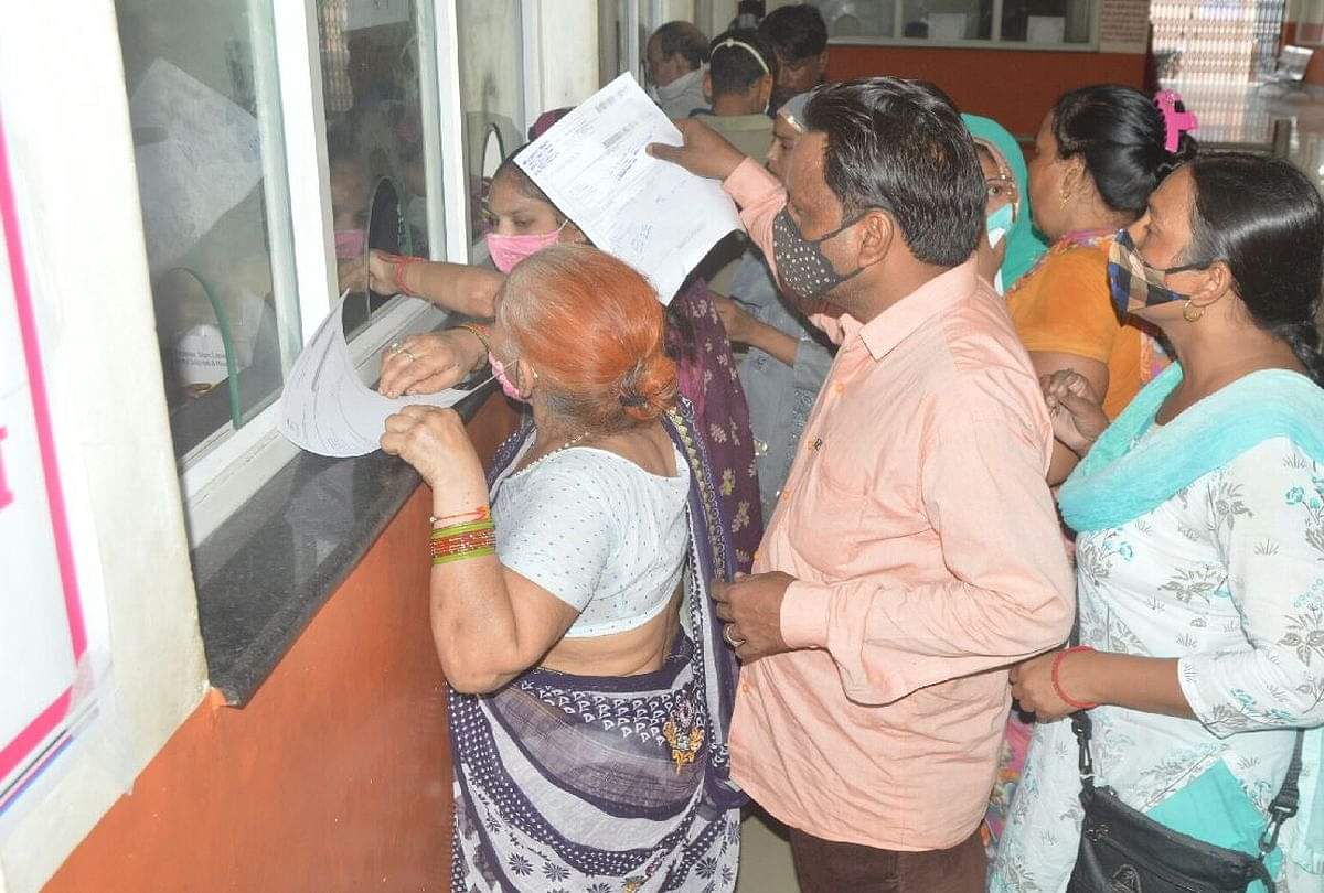 जानलेवा बीमारी: ब्रज में डेंगू वायरल से 12 बच्चों समेत 15 लोगों की मौत, फिरोजाबाद में सात बच्चों समेत आठ लोगों ने तोड़ा दम Total 15 Dengue And Viral Patients Die In Agra Devison