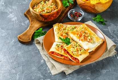 Healthy Breakfast Recipe: सुबह का नाश्ता होगा खास, फटाफट ऐसे बनाएं वेजिटेबल चीज चीला Healthy Breakfast Recipe: Vegetable Cheese Chilla Recipe In Hindi