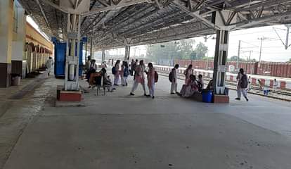 अनराक्षित टिकट से इंटरसिटी पर यात्रा कर सकेंगे यात्री Now passanger can travel without reservation in intercity