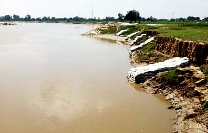 परौर क्षेत्र में रामगंगा से फिर शुरू हुआ भूमि कटान, ग्रामीण परेशान ganga katan