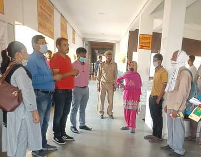 अब 40 से 50 वर्ष की उम्र में होने लगीं हैं बीमारियां etawah news,Now diseases have started happening at the age of 40 to 50 years