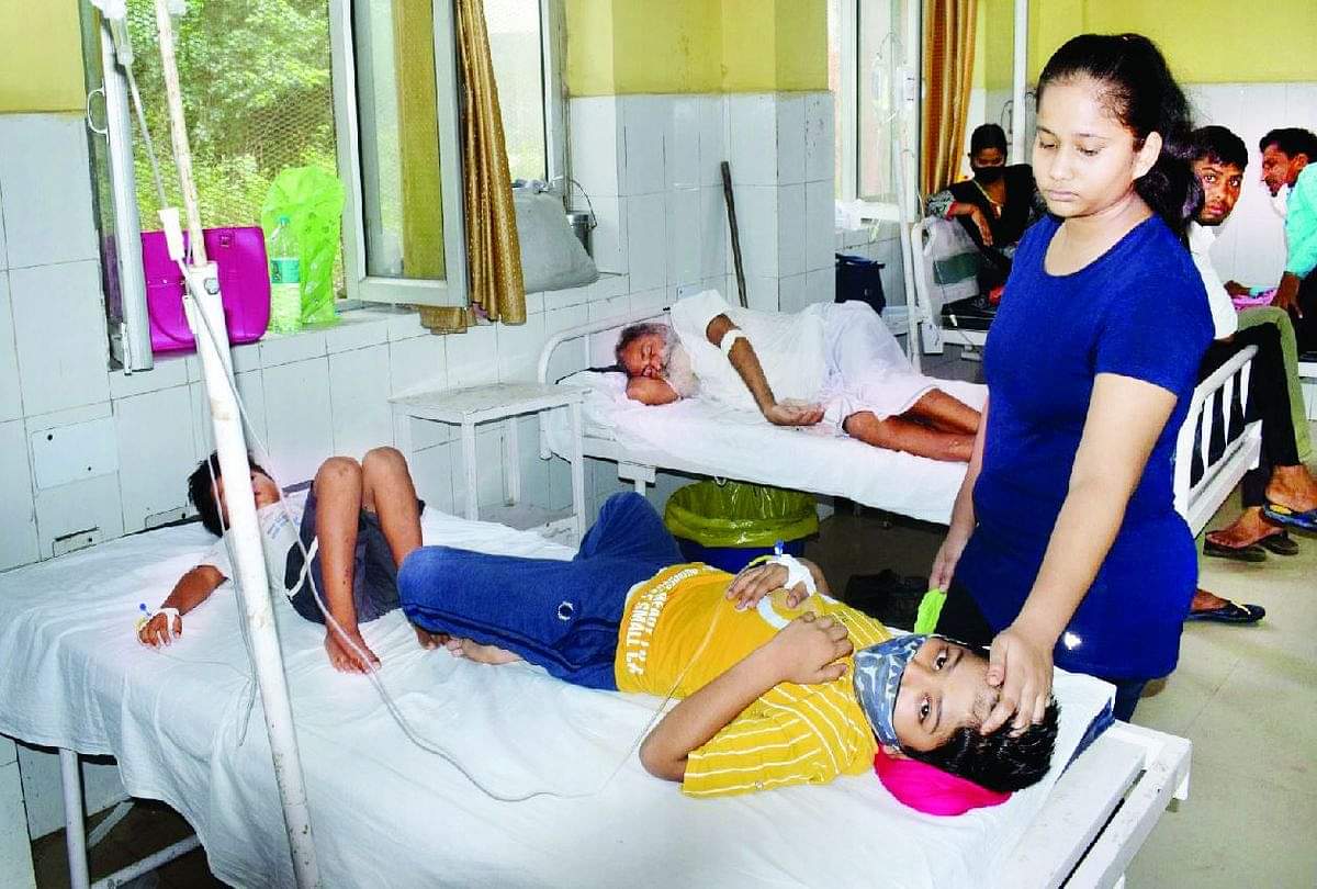 मैनपुरी में जानलेवा बीमारी: बुखार से महिला सहित नौ मरीजों की मौत, एक गांव में मिले 50 से अधिक बीमार Mainpuri Dengue And Viral Fever Nine Death Today