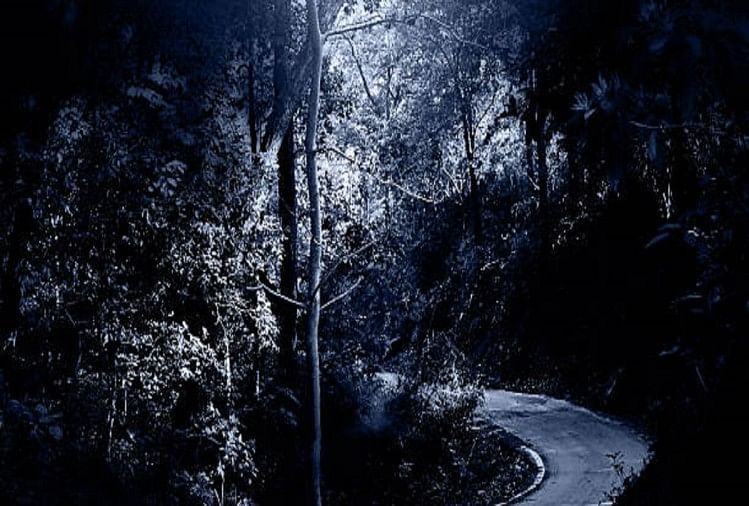 Ajab Gajab India S Haunted Roads Highways Where People Reported Spooky