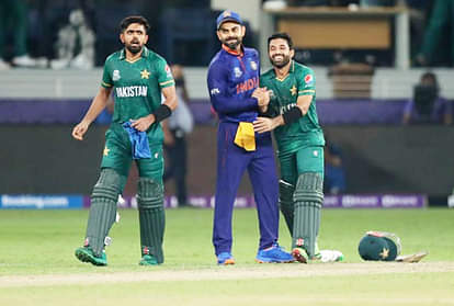 IND vs PAK: रिजवान और बाबर की जोड़ी ने तोड़ा नौ साल पुराना रिकॉर्ड, शून्य पर आउट होने वाले पांचवें भारतीय बने रोहित India vs Pakistan T20 World Cup match: Babar Azam and Mohammad Rizwan made Highest partnership for Pakistan against India for any wicket in T20Is
