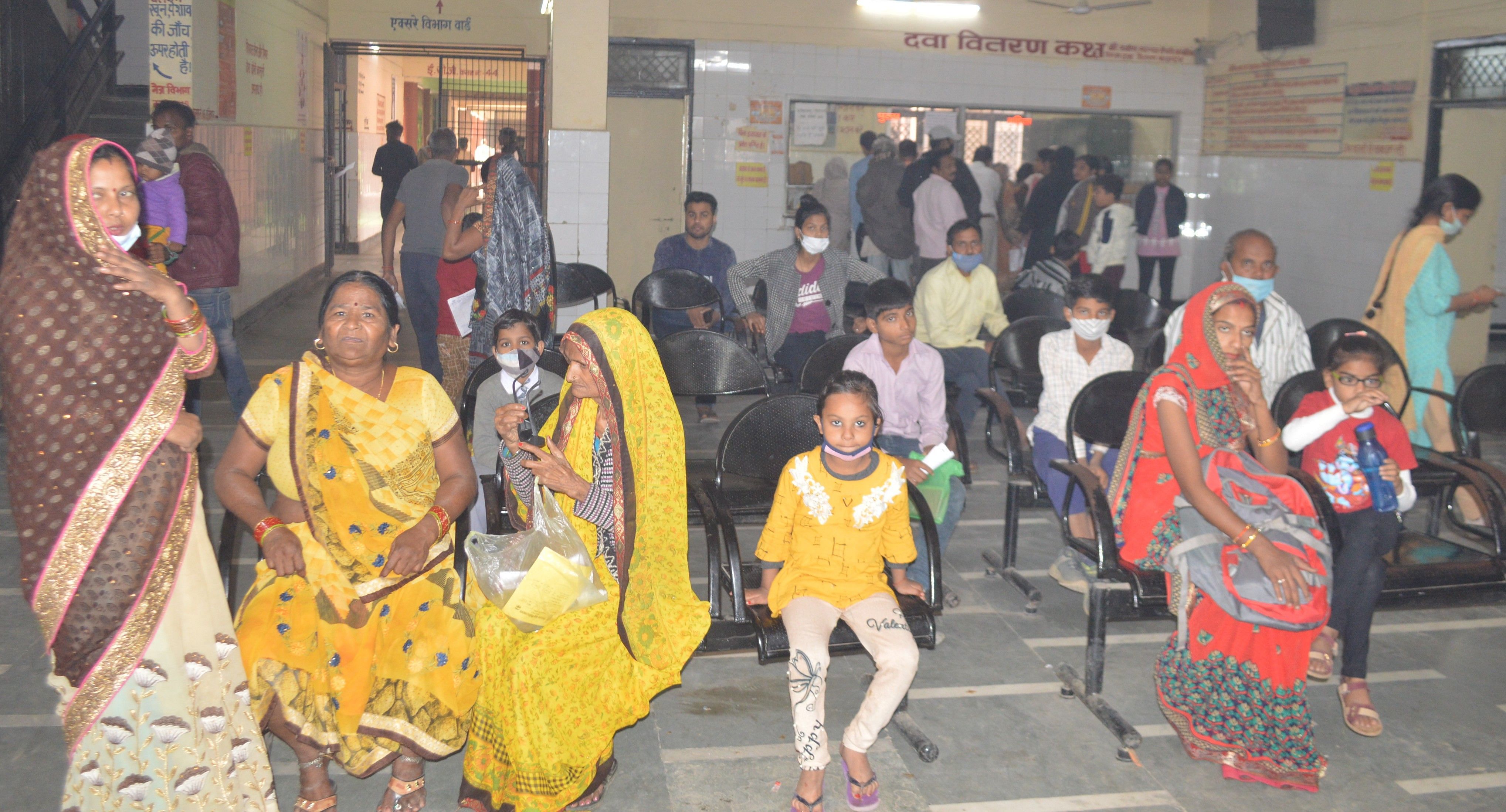 Hathras: Two more people lost their lives due to fever in the district