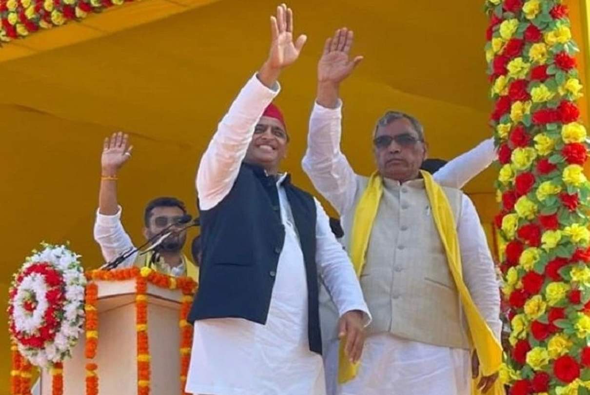टूटेगा गठबंधन!: 'अखिलेश यादव से मिलकर कुछ सवाल पूछना चाहता हूं', ओमप्रकाश राजभर का नया दांव Omprakash Rajbhar will decide on alliance only after meeting Akhilesh Yadav