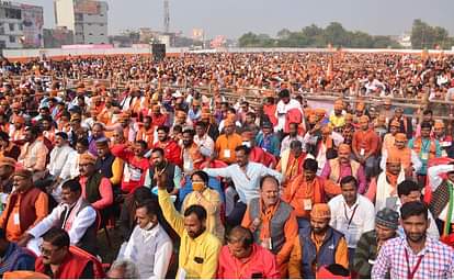 रक्षा मंत्री राजनाथ सिंह बोलेः यूपी में न बुआ न बबुआ, 2022 में चाहिए बाबा , तीन चौथाई से बनेगी भाजपा की सरकार Defense Minister Rajnath Singh said: Neither bua nor babua in UP, Baba is needed in 2022